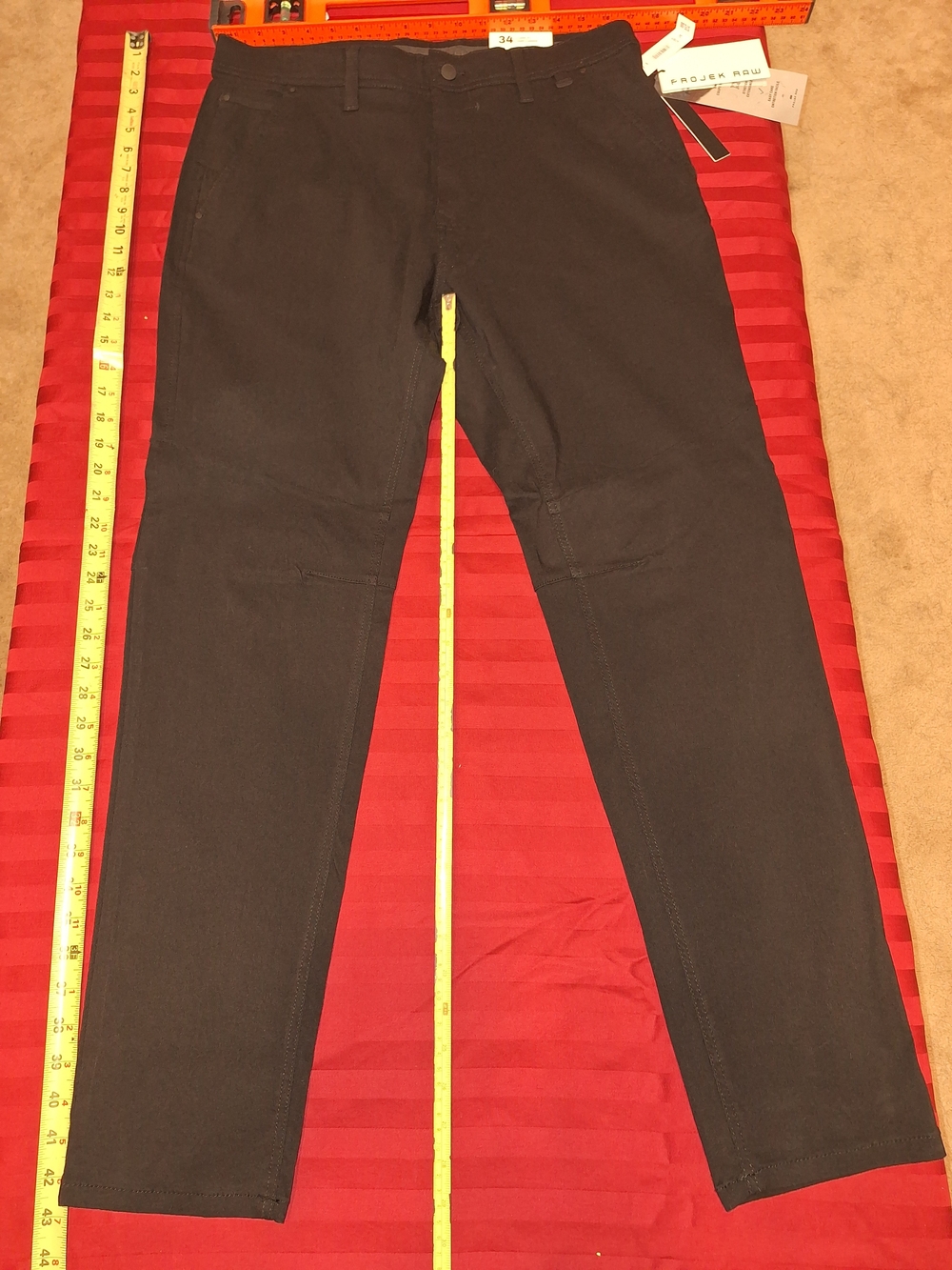Project Runway Men's Black Chinos - Slim Fit